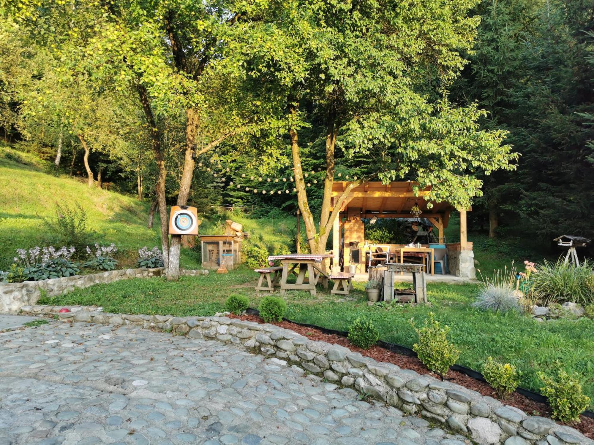 Soho Lodge Rasnov Exterior foto